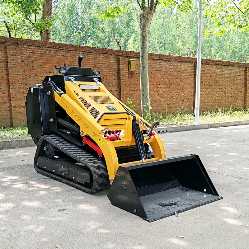 Analisi dei Vantaggi del Caricatore Cingolato V1000 Dotato di Motore Kubota